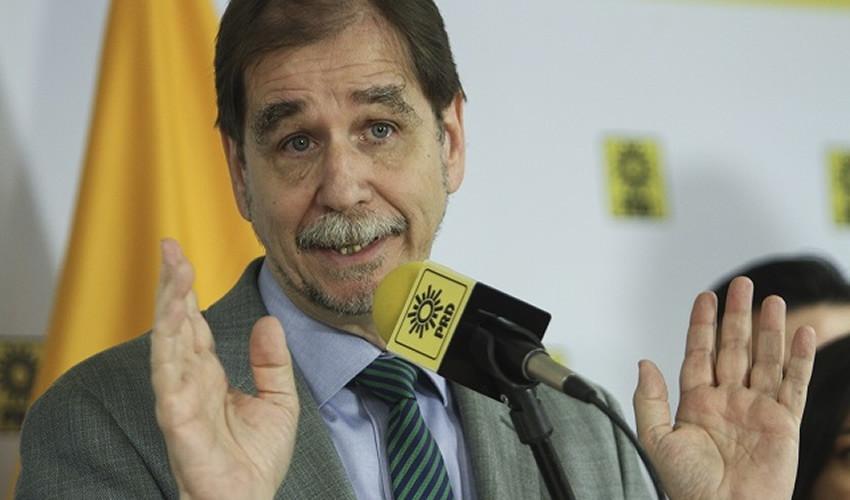 El PRD “inventó una nueva modalidad de liderazgo” que Agustín Basave aceptó pensando en que el partido pudiera sobreponerse a cada corriente (Foto: Archivo