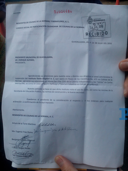 Uno de los oficios que han dirigido a las autoridades, sin que a la fecha les hayan dado respuesta 