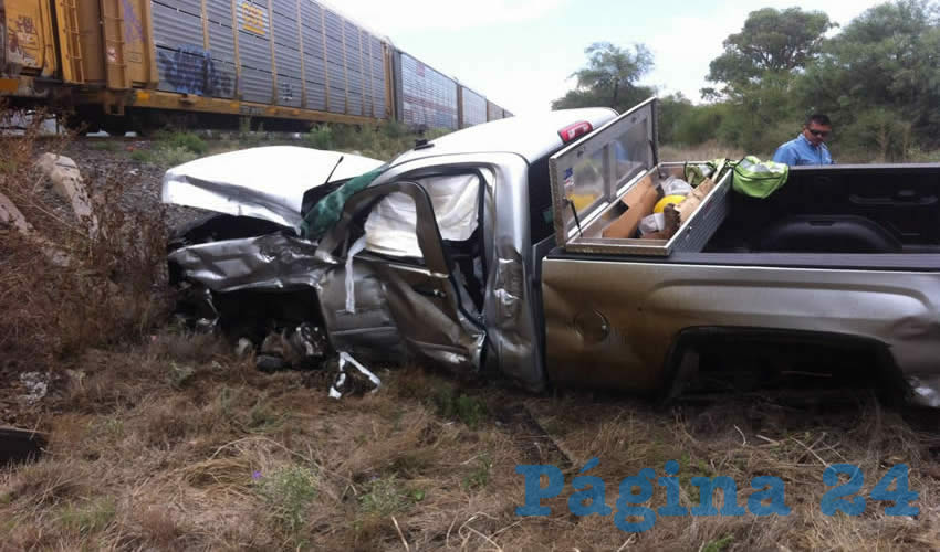 En estas condiciones terminó la camioneta Chevrolet Sierra de Jaime León Camacho