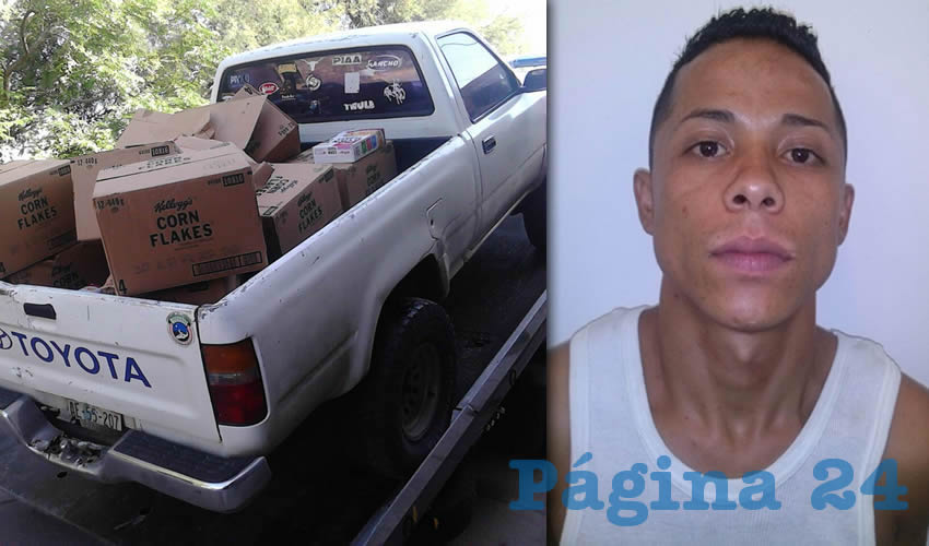 La camioneta, con reporte de robo, en que fue sorprendido el caco | Sergio Humberto Gómez Durón