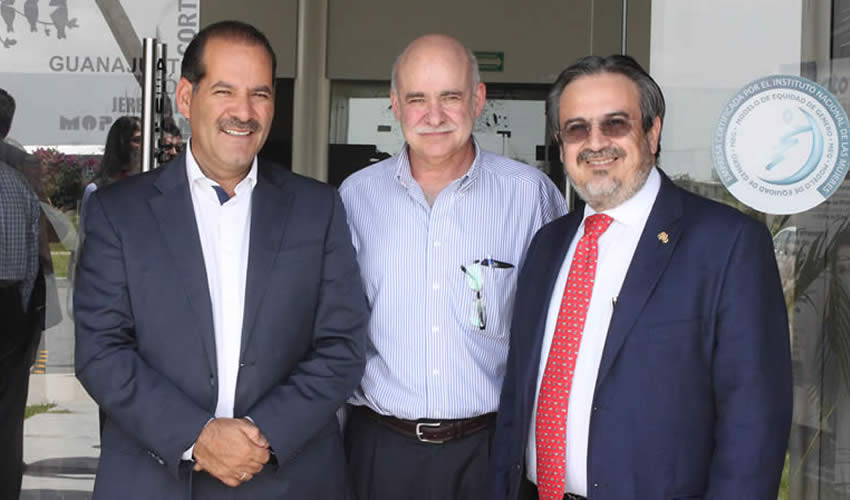 Mart&iacute;n Orozco Sandoval se reuni&oacute; con el presidente del Consejo Consultivo del IPLANEG, Eduardo Sojo Garza-Aldape, y con el director del mismo instituto, Enrique Ayala Negrete