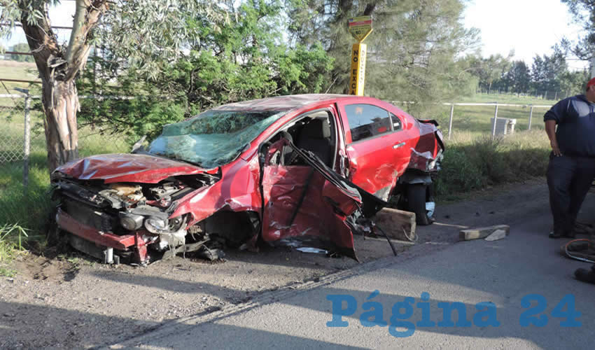 El autom&oacute;vil del beodo Luis Daniel Obreg&oacute;n Mac&iacute;as qued&oacute; listo para la chatarra