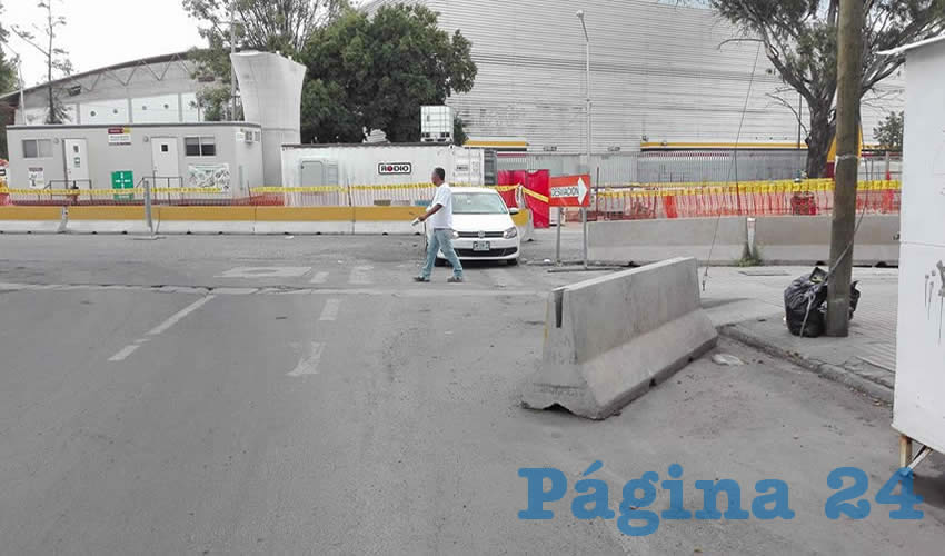 “Lo que nos gustaría es que nos ayudaran al menos con un poco de los impuestos, que nos condonaran algo de esto o que nos dieran algo de ayuda”, pidieron comerciantes de la zona, pues su situación se ha tornado crítica