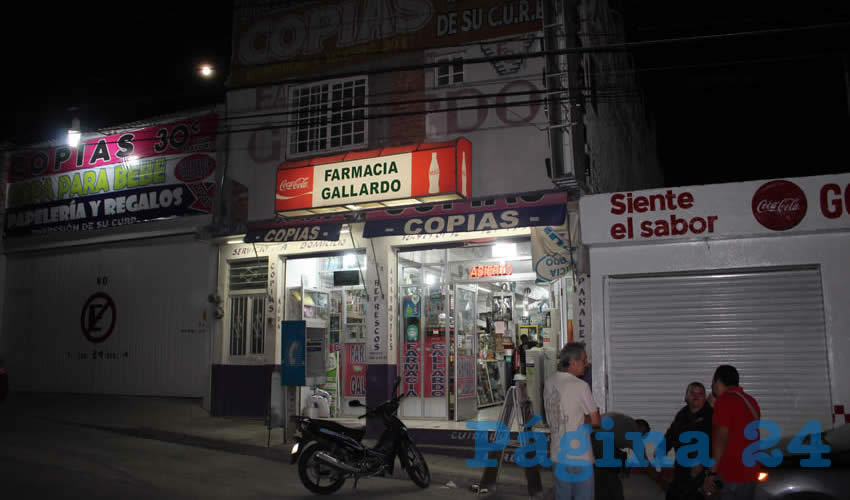 Los hamponcillos irrumpieron en la Farmacia Gallardo, para luego huir despavoridos
