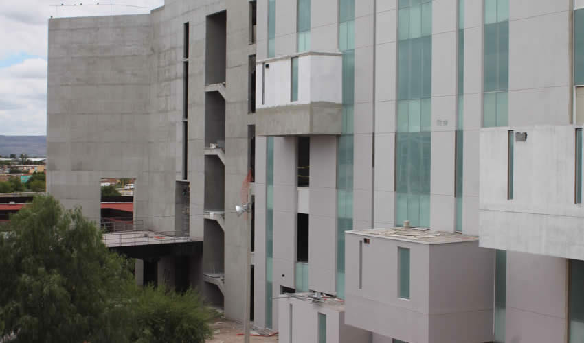 Ma&ntilde;ana lunes se publicar&aacute; una nueva licitaci&oacute;n por 30 millones de pesos para la conclusi&oacute;n de las obras exteriores del nosocomio
