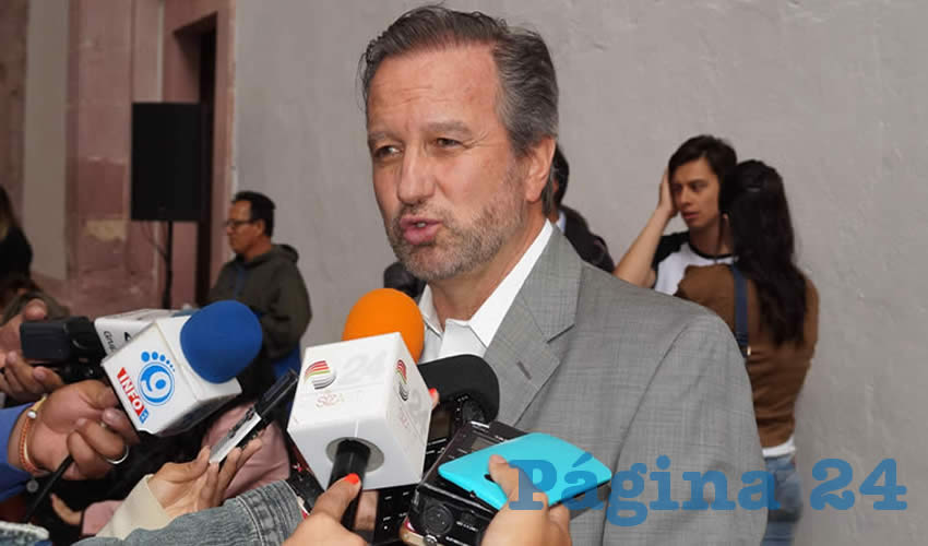 Raúl Estrada Day: Las Personas deben utilizar sombrero o gorra, ropa de algodón de colores claros y de preferencia con manga larga, tomar líquidos, en particular agua simple, y no acudir a lugares cerrados, con poca ventilación ni con aglomeraciones (Foto: Merari Martínez)