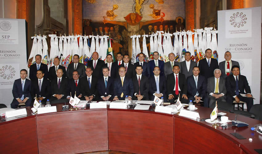 Mejores escuelas, mejores maestros y una mejor pedagog&iacute;a con contenidos s&oacute;lidos se engloban en el Nuevo Modelo Educativo 2016, destaca el secretario Aurelio Nu&ntilde;o Mayer