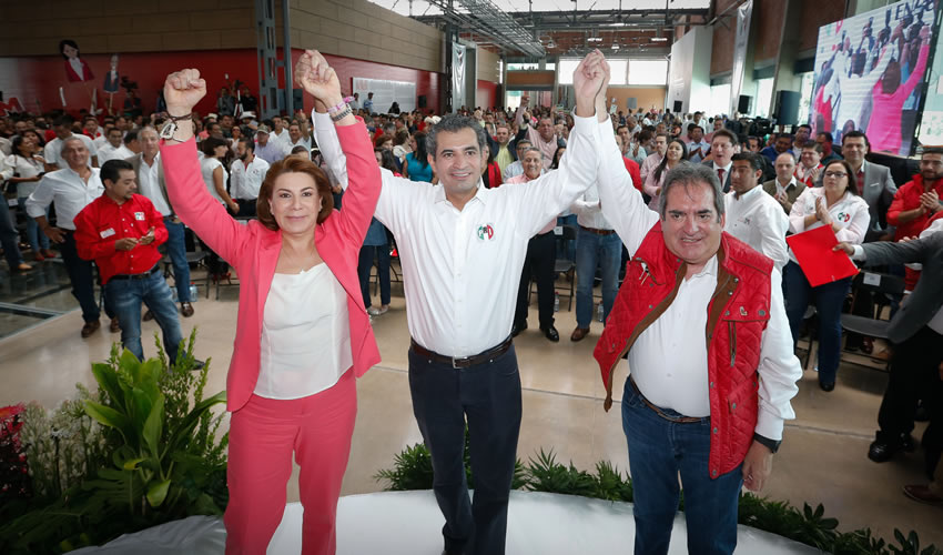 Enrique Ochoa Reza sostuvo un encuentro con priístas aguascalentenses, en su primera gira de trabajo por el país como dirigente nacional del tricolor