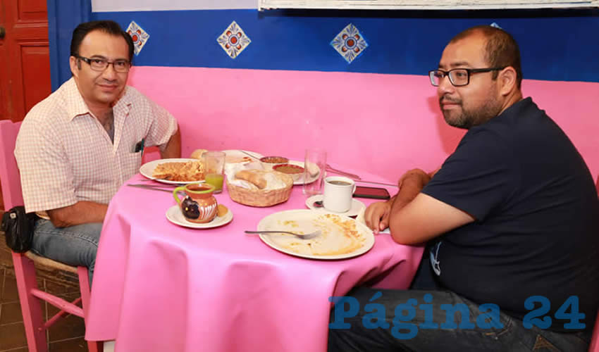 En La Saturnina compartieron el pan y la sal Juan Carlos Aguilar Aguilar y Jaime Loredo