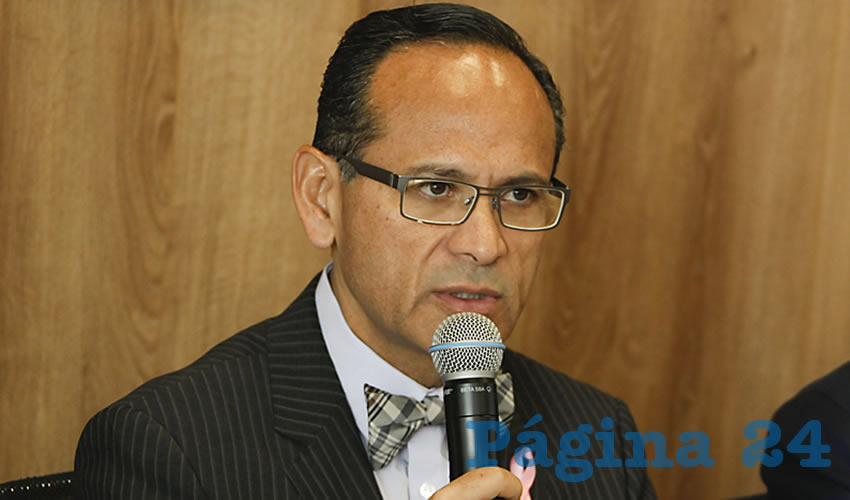 Héctor Raúl Pérez Gómez, director de la División de Disciplinas Clínicas, del Centro Universitario de Ciencias de la Salud (CUCS), e integrante de la Sala de Situación en Salud/Foto: Archivo Página 24