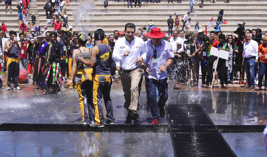 Plantando árboles encabeza MAR reforestación con integrantes de la Folkloriada