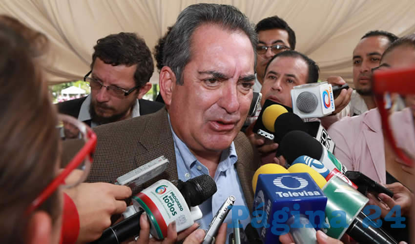 Carlos Lozano de la Torre, gobernador del Estado (Foto: Eddylberto Lu&eacute;vano Santill&aacute;n)