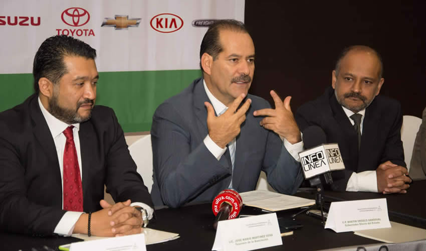 Se reúne gobernador electo con integrantes de la AMDA
