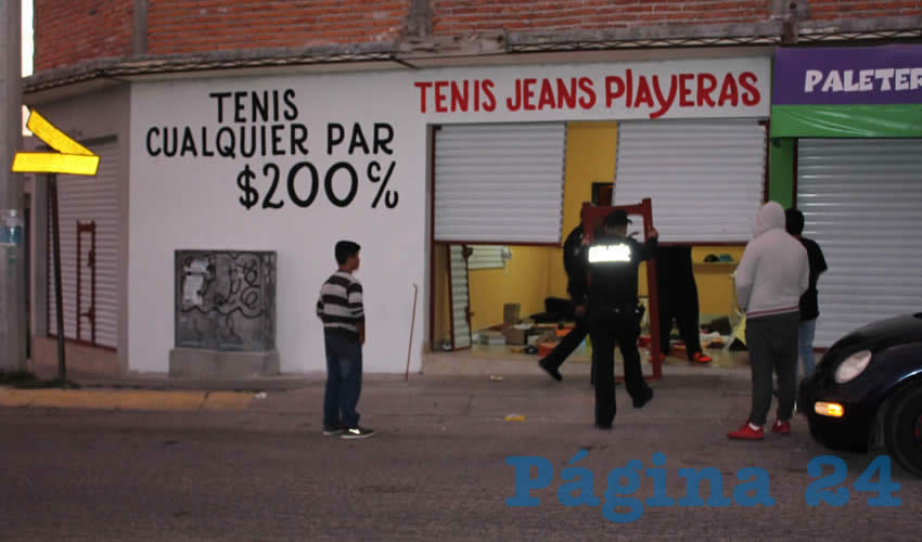 El negocio fue saqueado la madrugada de ayer