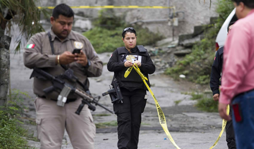 En menos de una d&eacute;cada, Colima pas&oacute; de ser una de las m&aacute;s seguras del pa&iacute;s a ocupar el primer lugar en homicidios dolosos, 72.7 por ciento de la poblaci&oacute;n colimense se siente insegura (Fotos: Archivo / Cuartoscuro)