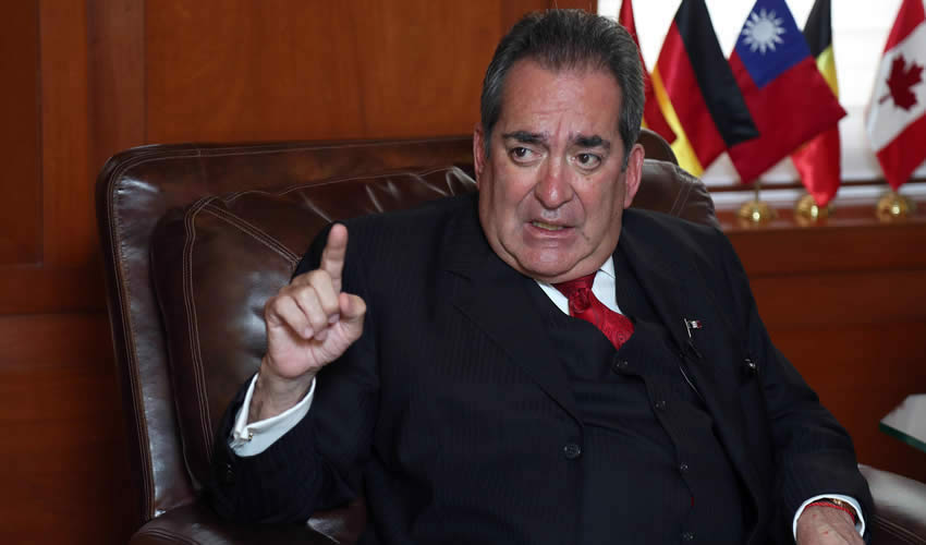 Aguascalientes, Aguascalientes.- Carlos Lozano de la Torre, gobernador del Estado