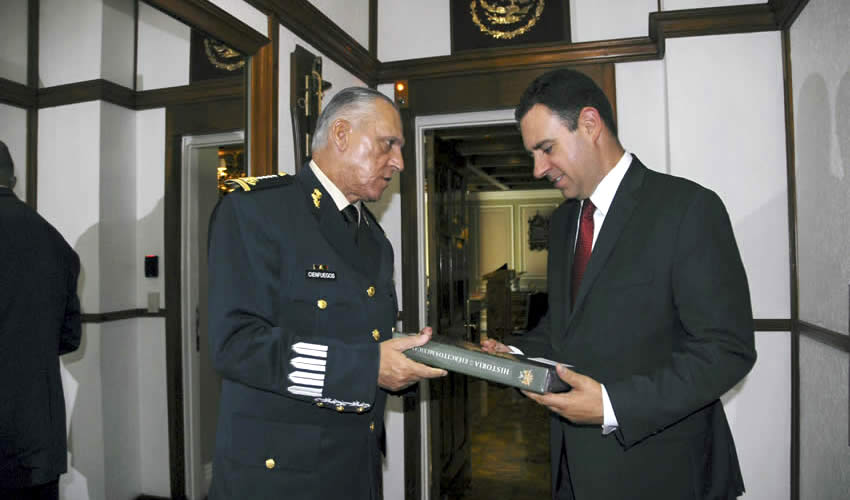Ciudad de México.- Gobernador electo se reúne con secretario de la Defensa Nacional