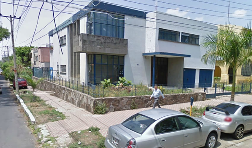 En el año 2012, una vivienda perteneciente al Colegio de Notarios de Jalisco y que contaba con valor patrimonial, fue demolida parcialmente, hasta que la Secretaría de Cultura intervino, pero el daño ya estaba hecho