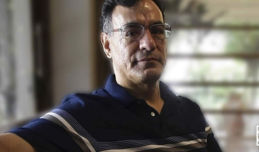 Luis Armenta Malpica es una de las voces más fuertes de la poesía en Jalisco, lugar que se ha ganado a punta de publicaciones/Foto: Cortesía