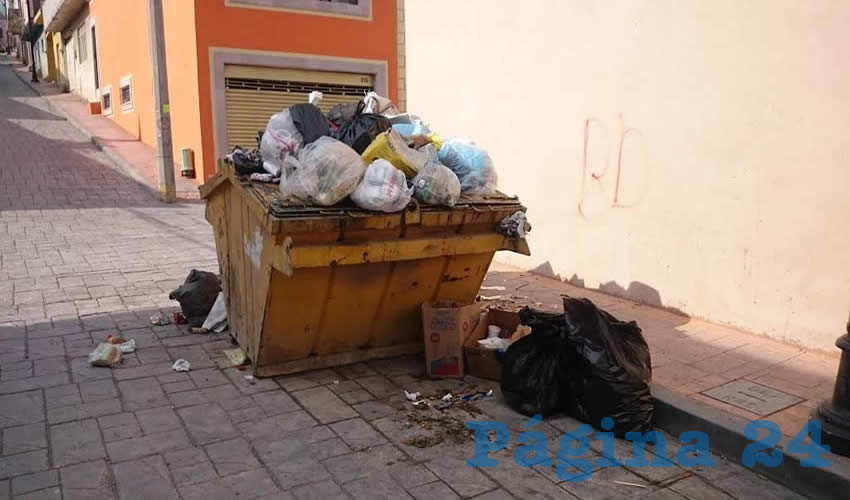Por segundo domingo consecutivo los visitantes al Pueblo M&aacute;gico se llevaron una p&eacute;sima imagen del lugar, todo por la indolencia de Servicios P&uacute;blicos Municipales