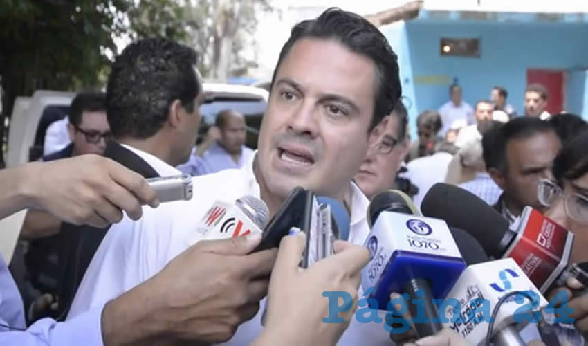 “No podemos permitir que este tipo de situaciones” dañen la imagen del municipio como destino turístico, señaló el gobernador Aristóteles Sandoval, quien manifestó que hay un operativo por aire y tierra para encontrar a las 16 personas secuestradas de un restaurante en Puerto Vallarta/Foto: Francisco Andalón López 