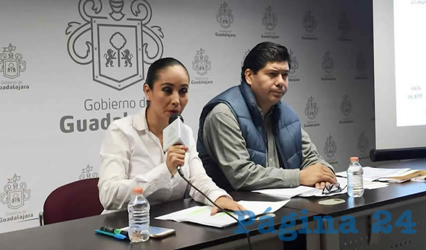 El pasado martes en sesión de cabildo, el alcalde Enrique Alfaro aprobó incumplir sus promesas de campaña, pues dio luz verde al aumento al predial. Esto es una estocada a los ciudadanos, pues les pegará en su economía, tronó la regidora priísta Ángeles Arredondo/Foto: Francisco Tapia