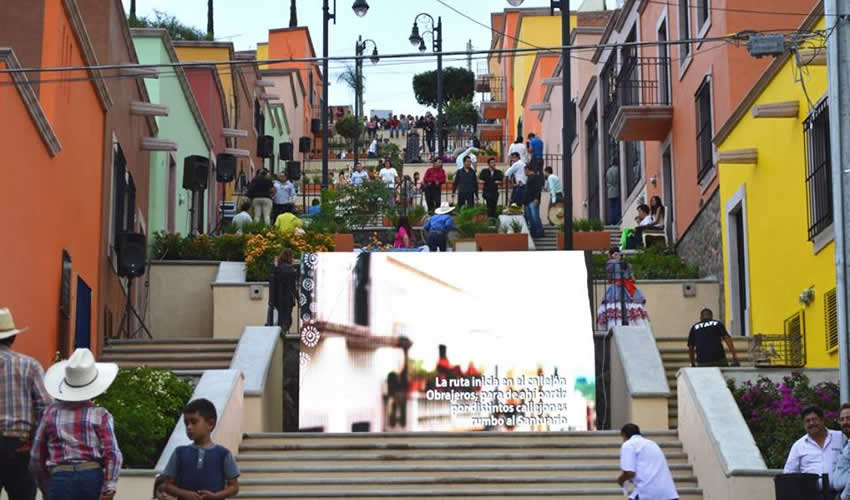 Concluida su rehabilitación, la conocida calle de Las Graditas, fue incluida en la segunda etapa de la Ruta del Artista