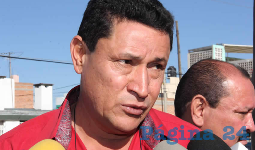Enrique Martínez Hermosillo, presidente de la Agrupación de Concesionarios y Operadores de Taxis de Aguascalientes (Acota)