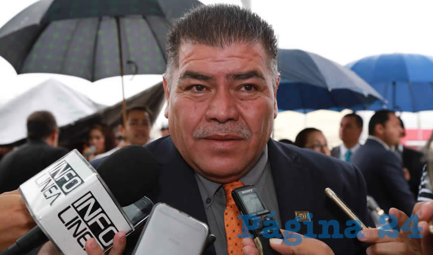 Mario Armando Valdez Herrera, secretario general de la Secci&oacute;n uno del SNTE