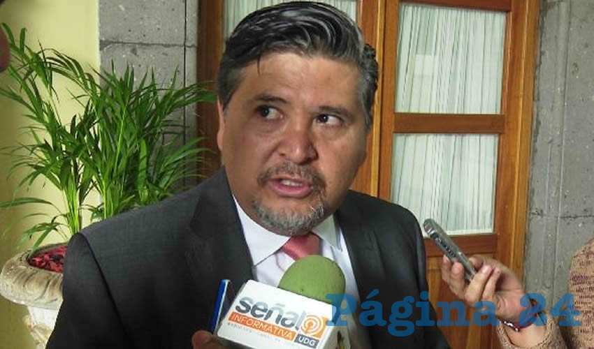 Luis García Sotelo, tesorero municipal, aseguró que “es mucho menos que proporcional, prácticamente estaríamos diciendo que es de uno a tres, es un tercio de lo que afecta (…) lo que está cambiando es el valor del activo de la persona”, justificando así el alza en las tablas de valor/Foto: Rafael Hernández Guízar