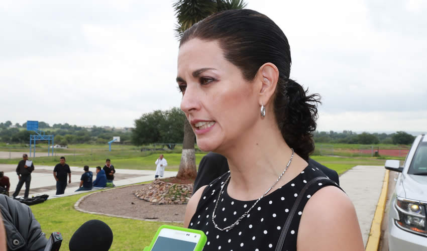 Laura Lorena Alba Nevárez, delegada de la SEP