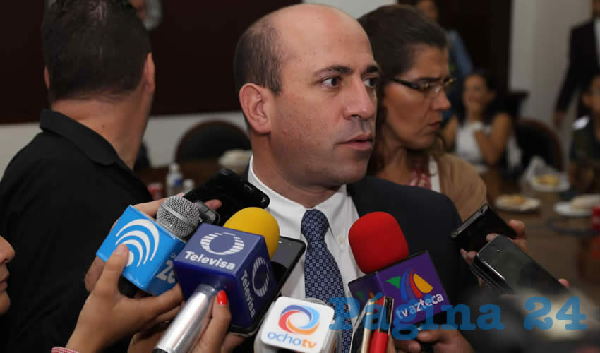 Manuel Cortina Reynoso, secretario del Ayuntamiento (Foto: Eddylberto Luévano Santillán)