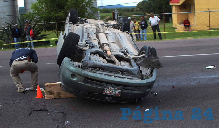 El percance ocurrió sobre la carretera federal 70 poniente, luego de que cinco jóvenes se emborracharan en Calvillo