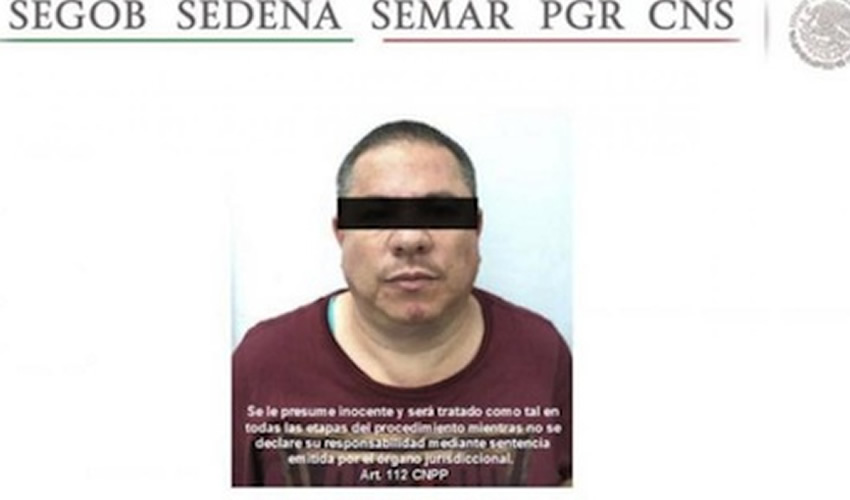 Al intentar huir, Martín Guadencio Avendaño –hermano de Héctor Manuel “El Meño”, detenido recientemente–, hirió a un policía federal y chocó el vehículo que manejaba. Según la CNS, el llamado brazo derecho de “El Mayo Zambada” es uno de los 122 objetivos prioritarios del gobierno federal/Foto: Especial