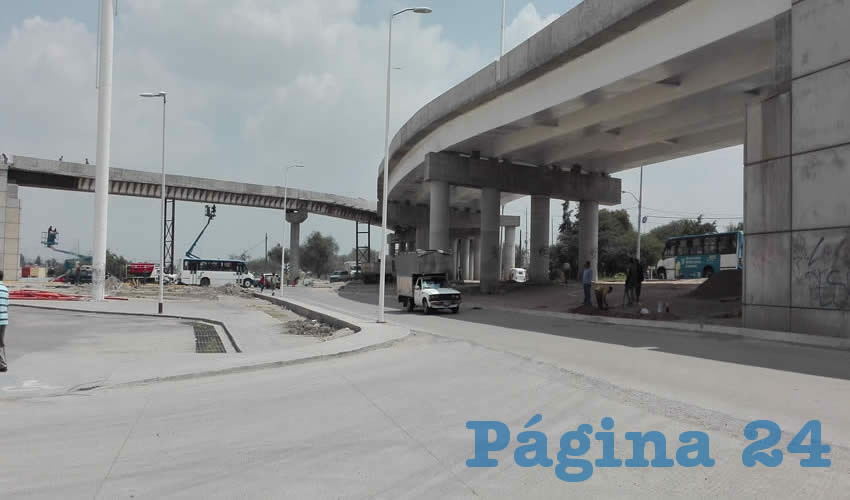 del nodo vial Unión del Cuatro-avenida Concepción; se estima que en dos semanas qiede completamente terminado/Fotos: Francisco Andalón López 