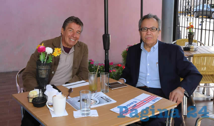 En el restaurante Azul Catedral departieron Edgardo Rodr&iacute;guez Garc&iacute;a y Jos&eacute; Luis Hern&aacute;ndez Lara