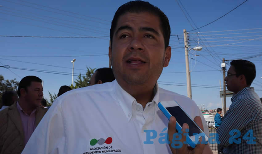 Roberto Luévano Ruiz: El programa a la pobreza culminó de manera satisfactoria, cerca de 18 zonas prioritarias de Guadalupe ahora pueden levantar bandera blanca en carencias de servicios básicos (Foto: Merari Martínez Castro