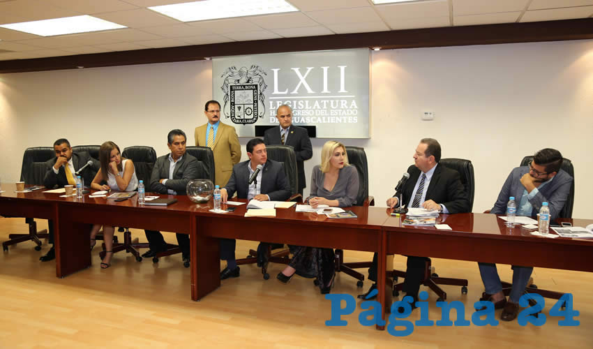 Sesión de la Diputación Permanente del Congreso del Estado (Foto: Eddylberto Luévano Santillán)