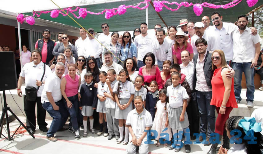 Se invirtieron adicionalmente cerca de dos millones 263 mil pesos en distintos trabajos dentales para dar a la población beneficiaria una nueva sonrisa