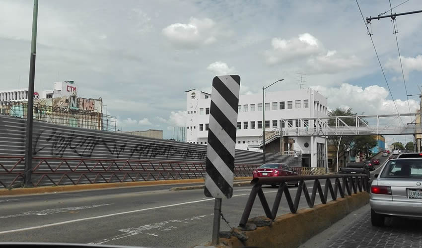 Hay diversas propuestas por parte de la ciudadanía para facilitar la movilidad en el centro de Guadalajara, pero hasta ahora todo sigue en caos/Fotos: Rafael Hernández Guízar