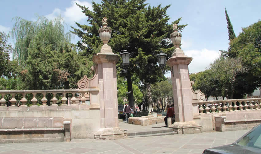 La primer narcomanta fue encontrada en el Jardín de Independencia en Zacatecas y la segunda en Jardín Juárez del municipio de Guadalupe (Foto: Rocío Castro Alvarado)