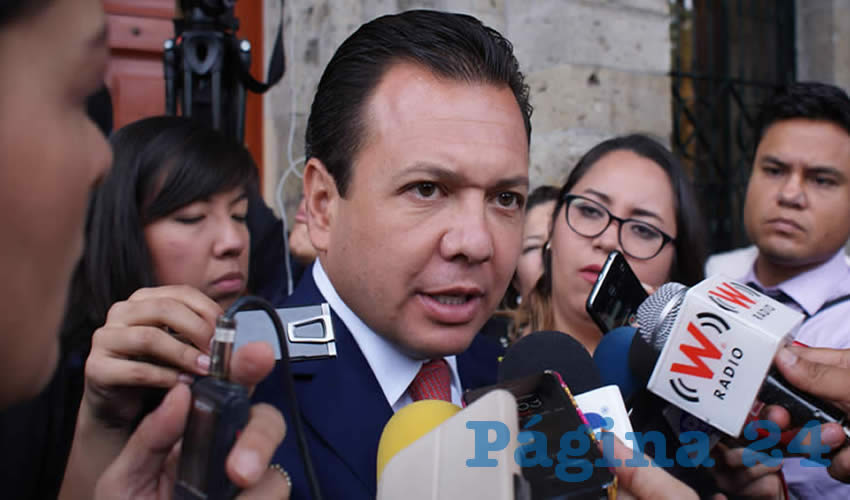 Según Pablo Lemus, alcalde de Zapopan, con la capacitación dada por la CEDHJ a los policías municipales se tendrán detenciones apegadas al nuevo sistema de justicia penal, con lo que los criminales podrán ser procesados debidamente/Foto: Archivo Página 24 