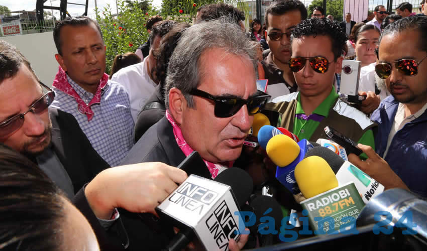 Carlos Lozano de la Torre, gobernador de Estado (Foto: Eddylberto Luévano Santillán)