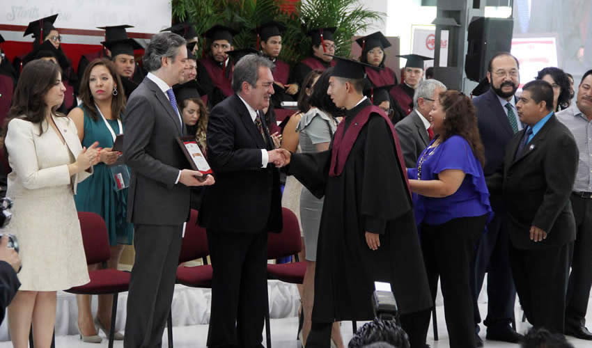 Éxito rotundo la implementación del modelo educativo bilingüe internacional sustentable, primero en México