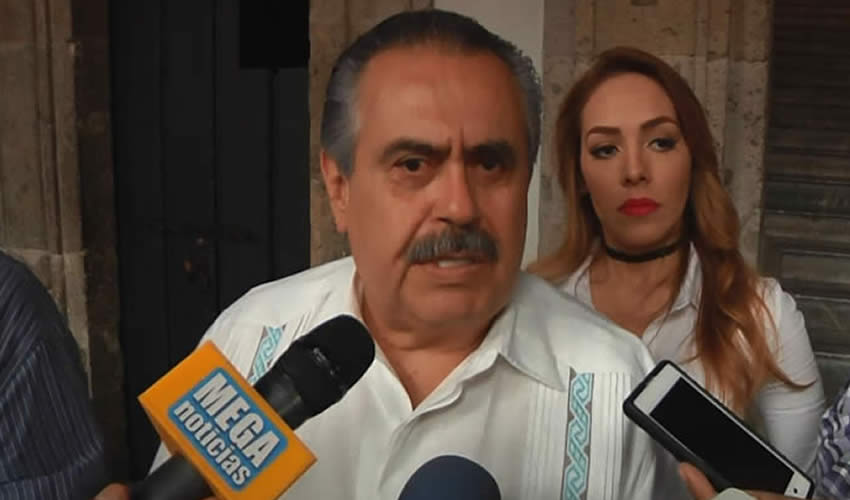 “Son más de 50 rutas las que ya manifestaron su disposición de acelerar sus trámites y estarán ya en negociaciones los próximos días con el sistema de prepago y nos estarán mostrando los pedidos que hicieron de unidades nuevas y sobre eso generaremos el proceso de la ruta-empresa”, según Servando Sepúlveda, titular de Semov/Foto: Francisco Andalón López