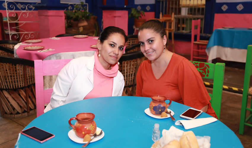 En La Saturnina almorzaron Patricia Cruz Elizondo y Reina D&iacute;az Pedroza