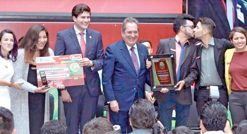 Total apertura y di&aacute;logo con los j&oacute;venes de Aguascalientes: CLT