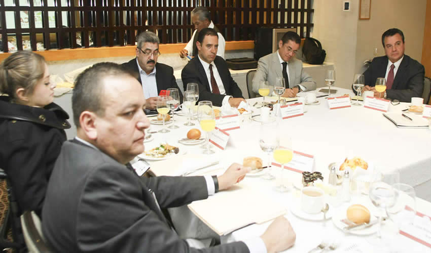 Alejandro Tello y legisladores federales zacatecanos diseñaron la estrategia para lograr que Zacatecas tenga recursos suficientes para el próximo año