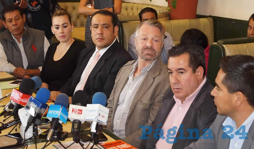 Jorge Castañeda Gutman: Es importante que los candidatos independientes empiecen a figurar más en notas informativas de medios de comunicación, en redes sociales y recursos económicos por parte de la ciudadanía (Foto: Merari Martínez Castro)