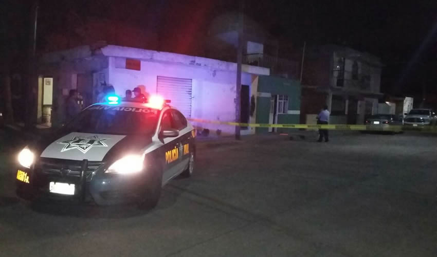 Las autoridades rodearon el domicilio, sin que lograran encontrar a los sicarios